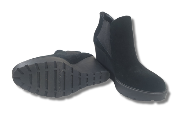 Kiilakorkokengät (Calvin Klein)