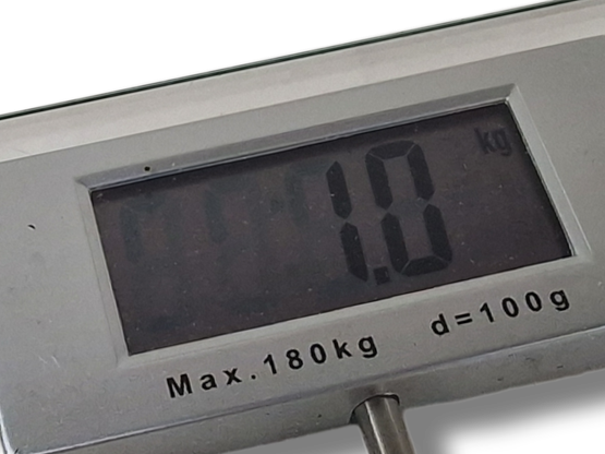 Henkilövaaka (Konig HC-PS100)