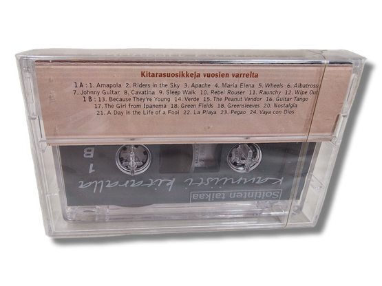 C -kasetti (Kauniisti kitaralla 1)