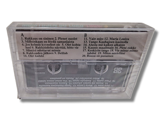 C -kasetti (Muistojen 60-luku : 3. Rakkaus on sininen)