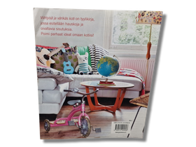 Kirja (Viihtyisä ja Värikäs Koti : Ideoita ja iloa sisustamiseen - Ashlyn Gibson)