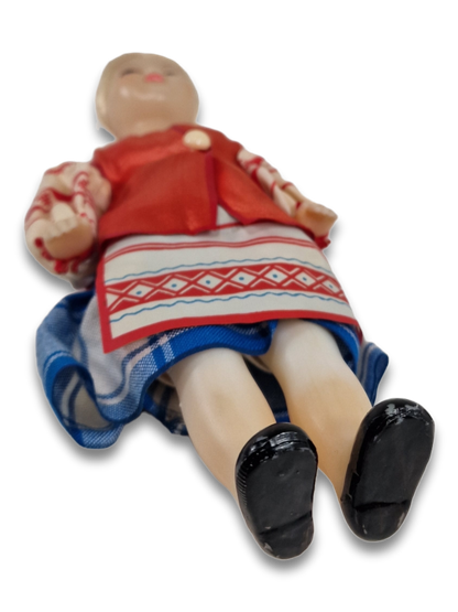 Vanha Venäläinen nukke (korkeus 29 cm)