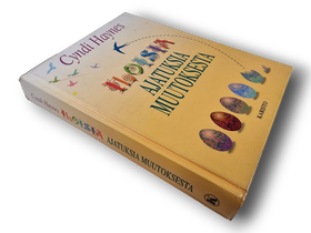 Kirja (Iloisia Ajatuksia Muutoksesta - Cyndi Haynes)