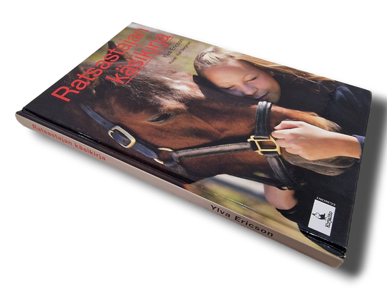 Kirja (Ratsastajan käsikirja - Ylva Ericson)