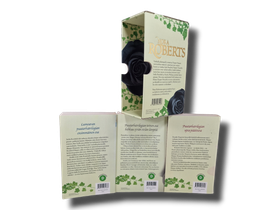 Kirja (Sininen daalia / Punainen lilja / Musta ruusu - Nora Roberts)