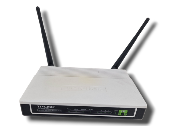 ADSL2 -modeemi / reititin (TP-Link TD-W8961ND)