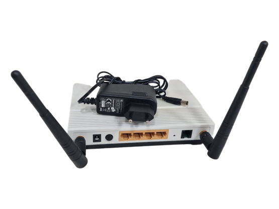 ADSL2 -modeemi / reititin (TP-Link TD-W8961ND)