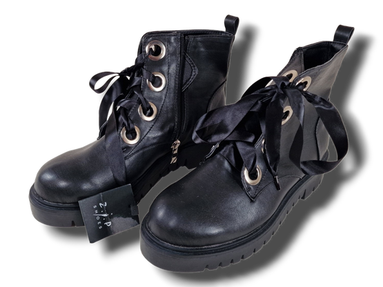 Naisten kengät (ZIP Shoes 38)