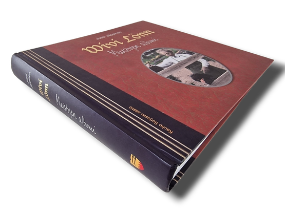 Kirja (Widi Lönn : Muistojen albumi - Jussi Jäppinen)