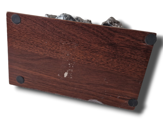 Tyttö ja poika -patsas (korkeus n 30 cm)