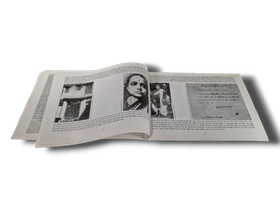 Kirja (Mahathma Gandhi - His Life With Pictures)