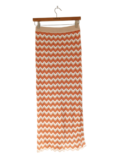 Naisten pitkä kuvioneulottu/ virkattu hame, koko S/36, (Amisu)