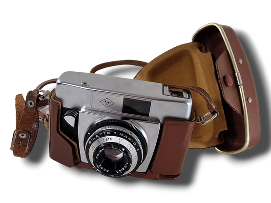 Vintage filmikamera (Agfa Silette Rapid I)