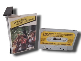 C -kasetti (Kansanlaulu kiertää maailmaa)