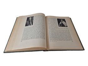 Kirja (Suuret Taiteilijat)