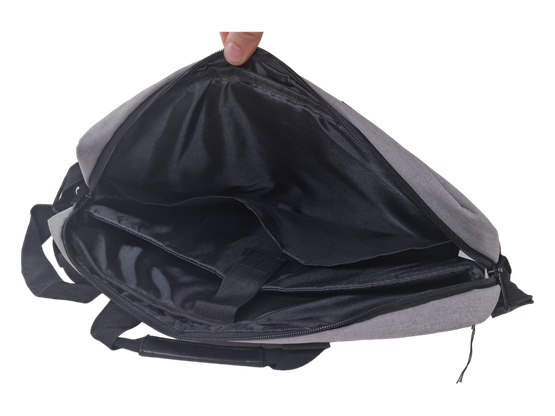 Kannettavan tietokoneen laukku (Feru 17