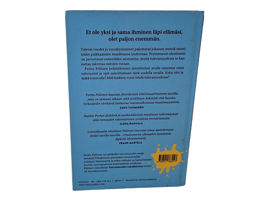 Kirja (Tulevaisuuden identiteetit - Perttu Pölönen)