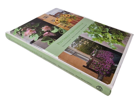 Kirja (Puutarha Parvekkeella - Esko Koukkanen)