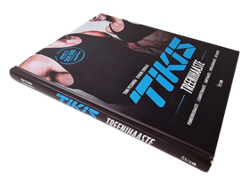 Kirja (Tikis : Treenihaaste - Toni Pesonen)