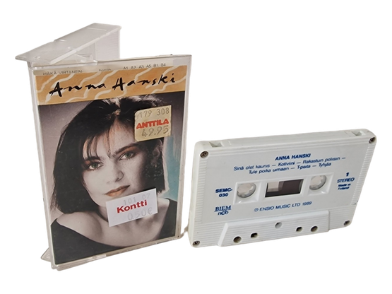 C -kasetti (Anna Hanski)