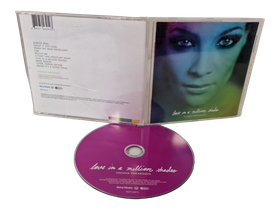 CD -levy (Hanna Pakarinen - love in a million shades)