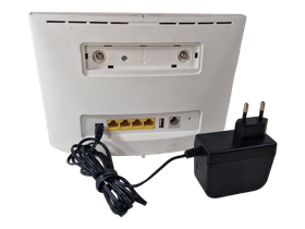 4G -modeemi / reititin (Huawei B525s)