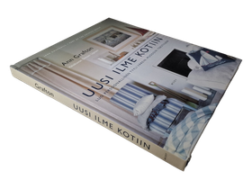 Kirja (Uusi Ilme Kotiin - Ann Grafton)