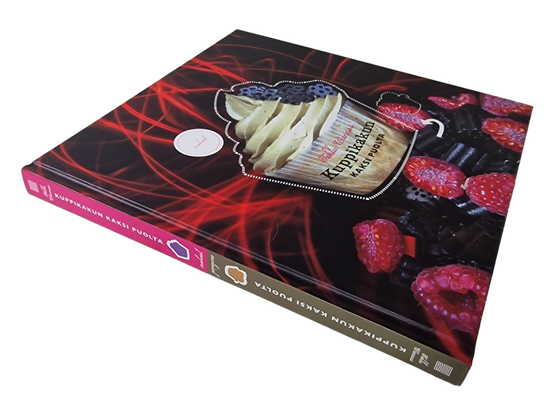 Kirja (Kuppikakun kaksi puolta - Hekla Wannas)