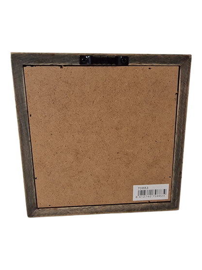 Kiinalainen kolikko kehystettynä