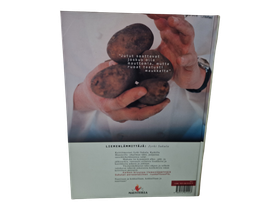 Kirja (Kaikilla mausteilla - Jyrki Sukula : Nautitaan ja kokkaillaan ja nautitaan)