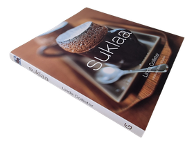 Kirja (Suklaa - Linda Collister)