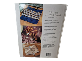 Kirja (Taittele Lautasliinat Kauniisti)