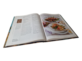 Kirja (Suuri Kala- ja äyriäis keittokirja)