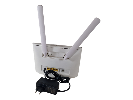 4G -modeemi / reititin (Huawei B525s-23a)