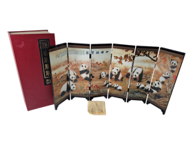 Pöytäkoriste (Panda aiheinen)