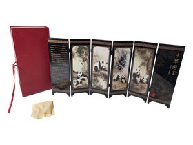 Pöytäkoriste (Panda aiheinen)