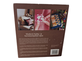 Kirja (Kotiompelijan käsikirja - Ruth Singer)