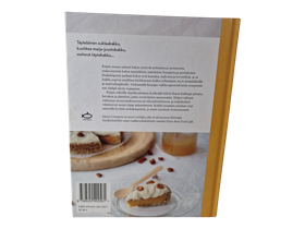 Kirja (Raakaleipurin parhaat kakut - Maria Lönnqvist)