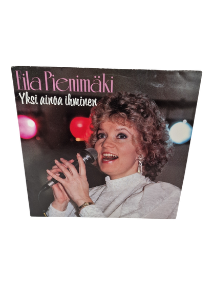 LP / vinyyli -levy (Eila Pienimäki - Yksi ainoa ihminen)