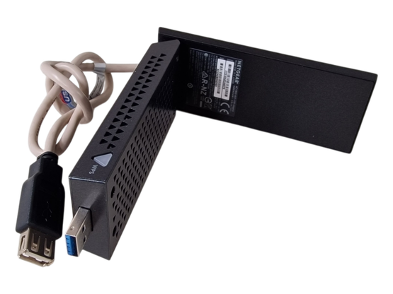 USB3-verkkosovitin (Netgear AC1900 Wifi)