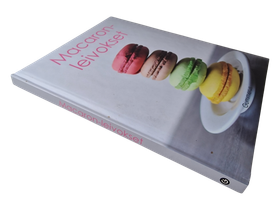 Kirja (Macaronleivokset)