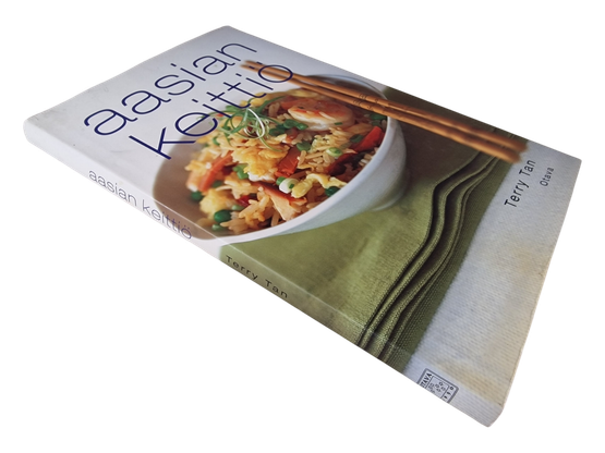 Kirja (Aasian Keittiö - Terry Tan)
