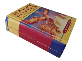 Kirja (Harry Potter and the Order of the Phoenix - J.K. Rowling)