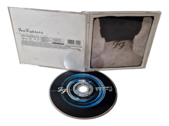 CD -levy (Foo Fighters - There Is Nothing Left To Lose)