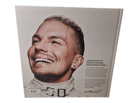 Kirja (Antti Tuisku Petokesä - Otto Virtanen)