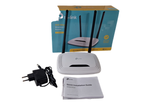 WiFi -reititin (TP-Link TL-WR841N)