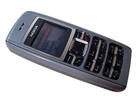 Puhelin (Nokia 1600)