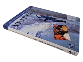 Kirja (Yrittävä Elämänasenne : Kasvaminen yksilönä ja yhteisönä - Olli Luukkainen)