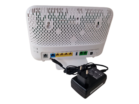 VDSL2/ADSL2+ -modeemi (Huawei DG8245W2)