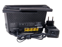 4G -reititin / modeemi (Asus 4G-N12)